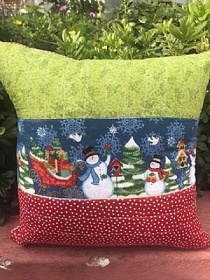 Χριστουγεννιάτικα μαξιλάρια από το Asteraki handmade 2