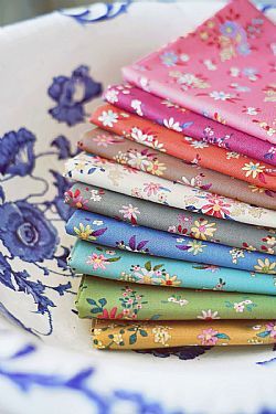 Η συλλογή Daisyfield Blenders με το τεμάχιο. (Fat Quarters)